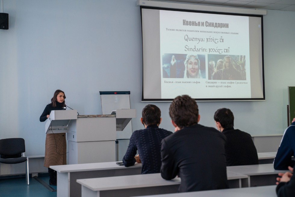 'Аватар', 'Властелин колец', 'Пришелец': как создавались искусственные языки 'Аватар', 'Властелин колец', 'Пришелец': как создавались искусственные языки