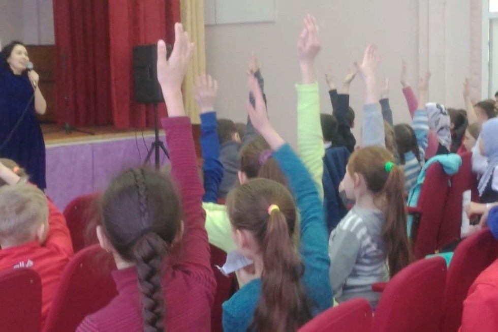 Студентами Детского университета стали учащиеся начальных классов средних образовательных школ города Менделеевск Студентами Детского университета стали учащиеся начальных классов средних образовательных школ города Менделеевск