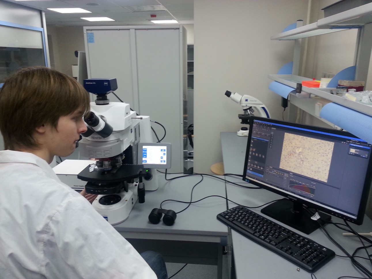 The center of biomedical microscopy The center of biomedical microscopy