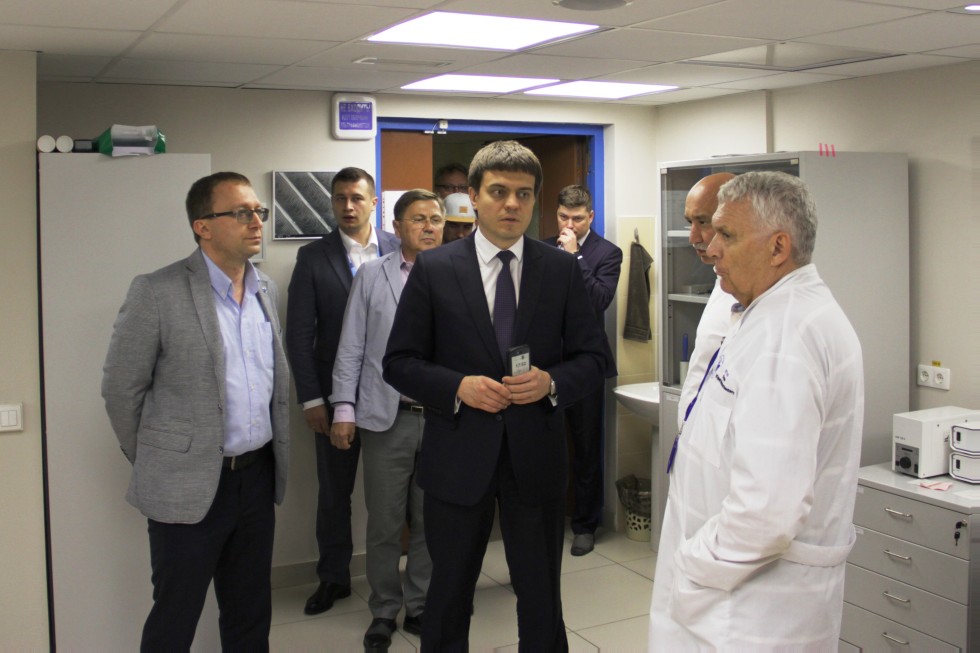 Minister of Science and Higher Education of Russia Mikhail Kotyukov visited Kazan University's medical facilities ,Ministry of Science and Higher Education of Russia