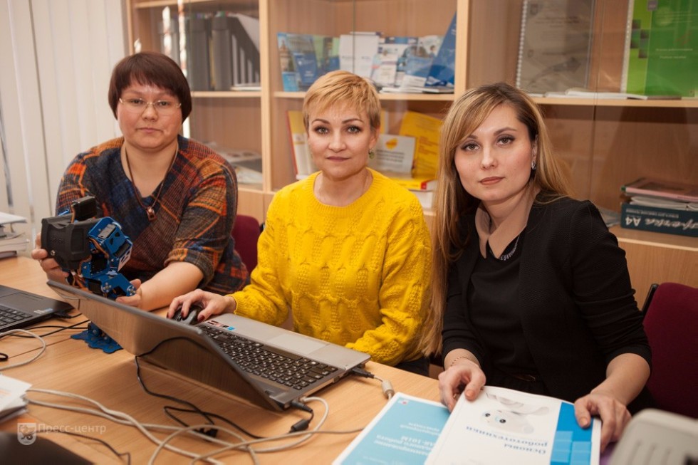 Первый учебник по отечественной робототехнике разработали в ЕИ КФУ Первый учебник по отечественной робототехнике разработали в ЕИ КФУ