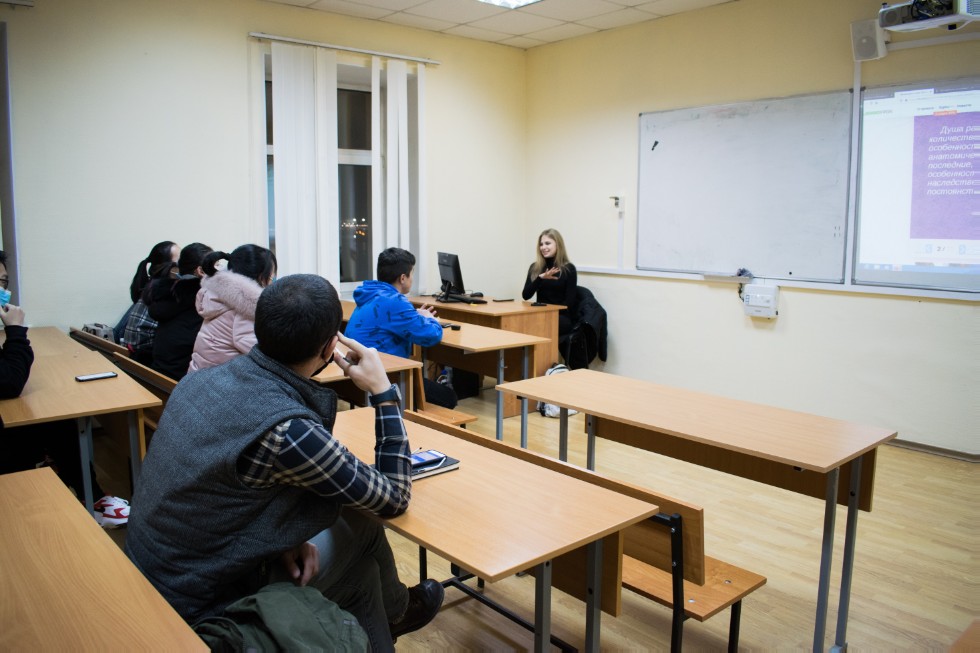 Native Speakers Club (23.11-28.11)