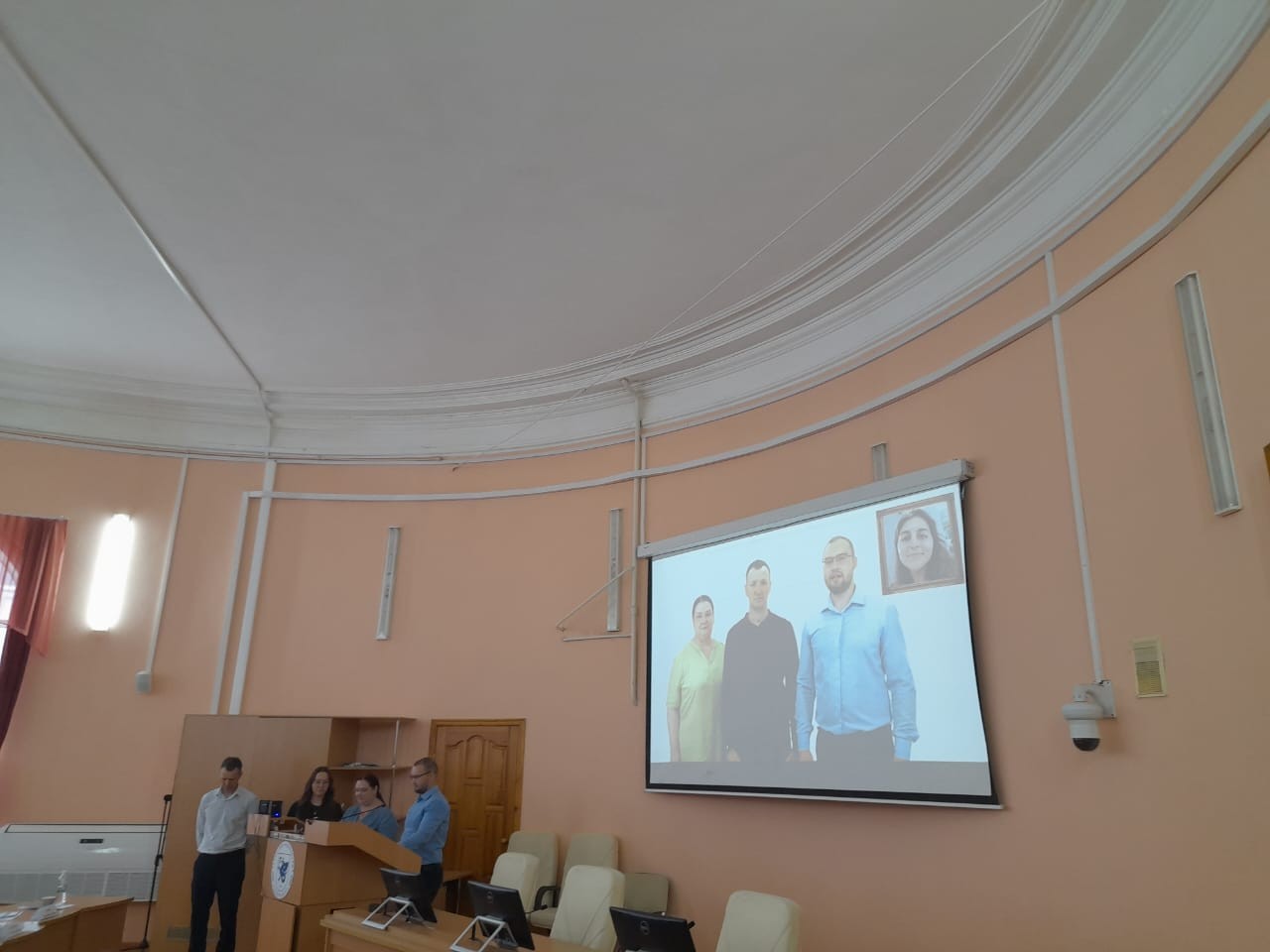 Защита исследовательских проектов в 'Школе университетского преподавателя' прошла успешно Защита исследовательских проектов в 'Школе университетского преподавателя' прошла успешно