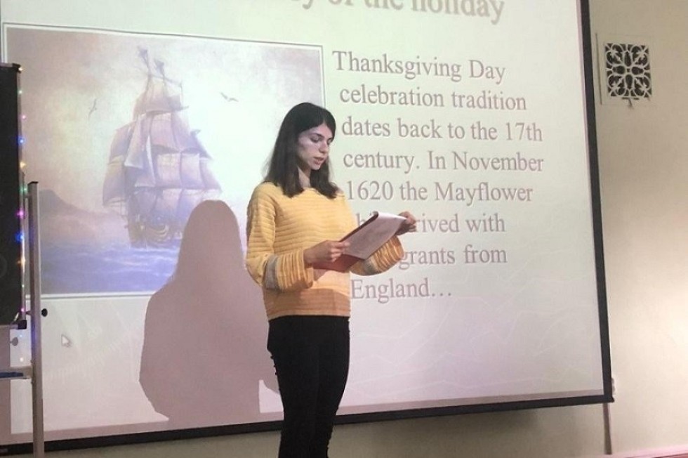 Студенты и преподаватели инфака отпраздновали День благодарения Студенты и преподаватели инфака отпраздновали День благодарения