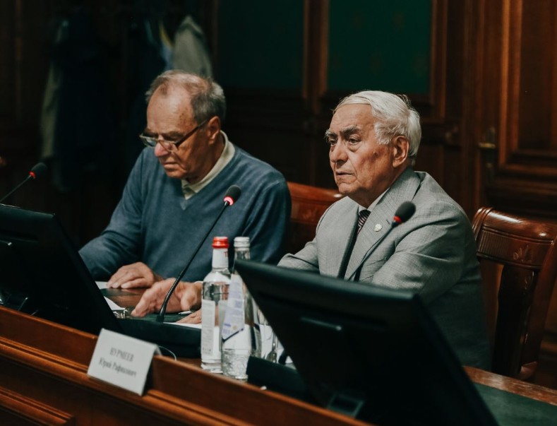 ��� �������� ������ ����� ������������ �������� � ��������� ������������ ,�� ���������� ������ � ������� ��������������� � ���������� ���������, ������ � ������ ������������