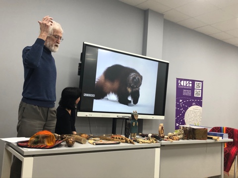 Студенты ИФМК КФУ встретились с известным прозаиком и путешественником Камилем Зиганшины Студенты ИФМК КФУ встретились с известным прозаиком и путешественником Камилем Зиганшины