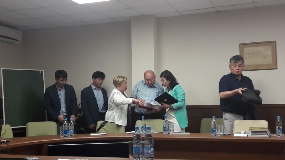 Cooperation memorandum signed by Institute of Philology and Intercultural Communication and Dongduk Women's University ,Dongduk Women's University