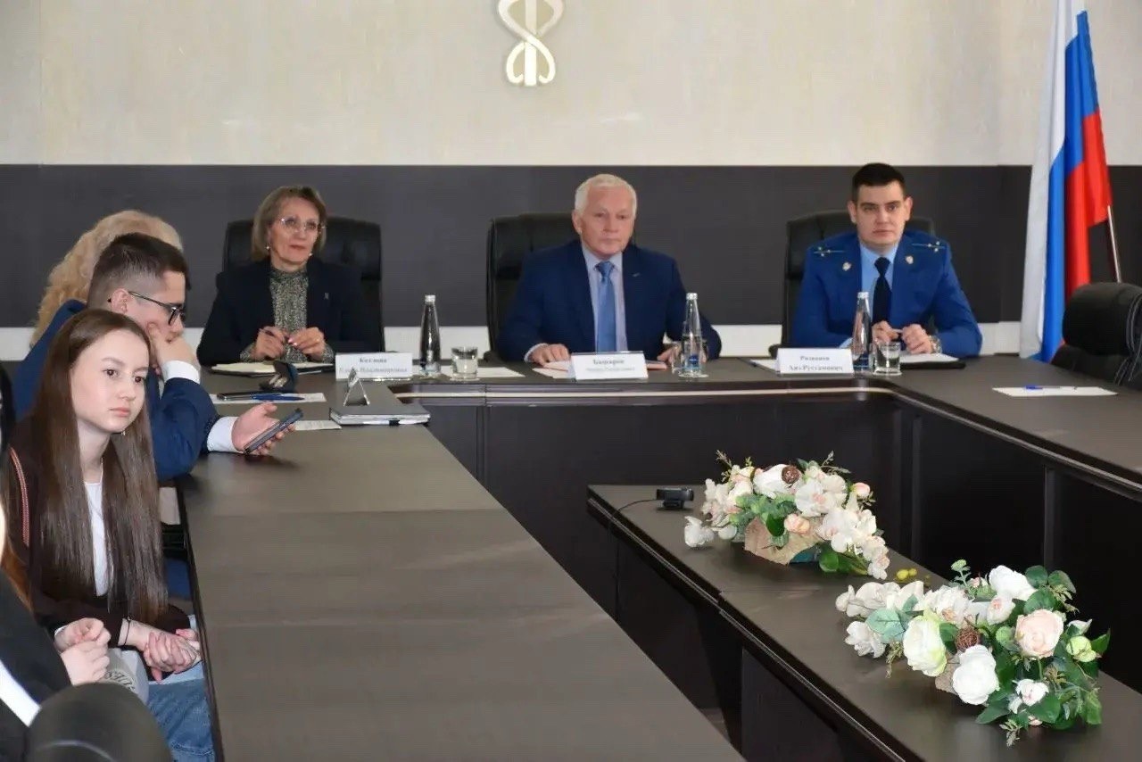 Эксклюзивное погружение в мир бизнеса и права Эксклюзивное погружение в мир бизнеса и права