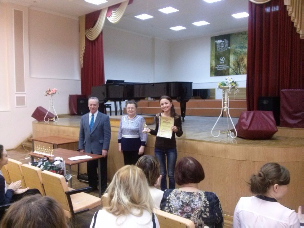 ������ ��������� � ��������� ����� � �������� ����������������� ����������