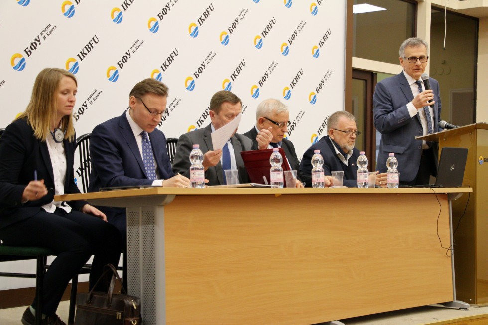 Представитель юрфака КФУ принял участие в международной научной конференции 'Миграционные проблемы в Европе и пути их решения' в Балтийском федеральном университете им. Иммануила Канта в Калининграде Представитель юрфака КФУ принял участие в международной научной конференции 'Миграционные проблемы в Европе и пути их решения' в Балтийском федеральном университете им. Иммануила Канта в Калининграде