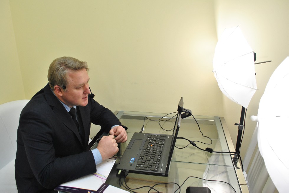 � ������ ���� �������� ������ ���������� � �������������� � ��������� �����