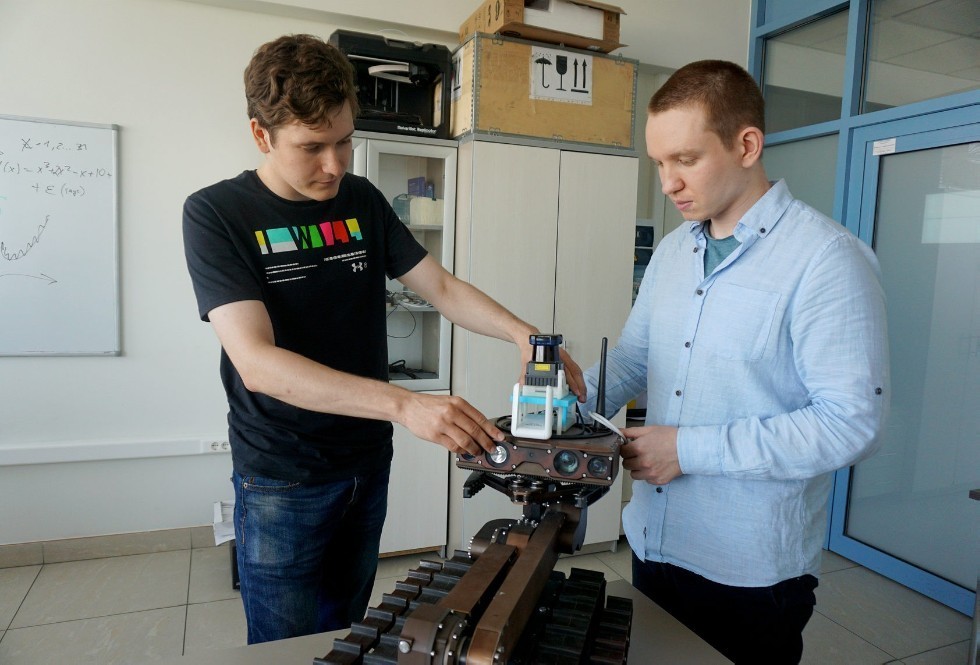 An employee of the Laboratory of Intelligent Robotic Systems Bulat Abbyasov was awarded in honor of the Day of Russian Science KFU ,LIRS, ITIS, Day of Russian Science