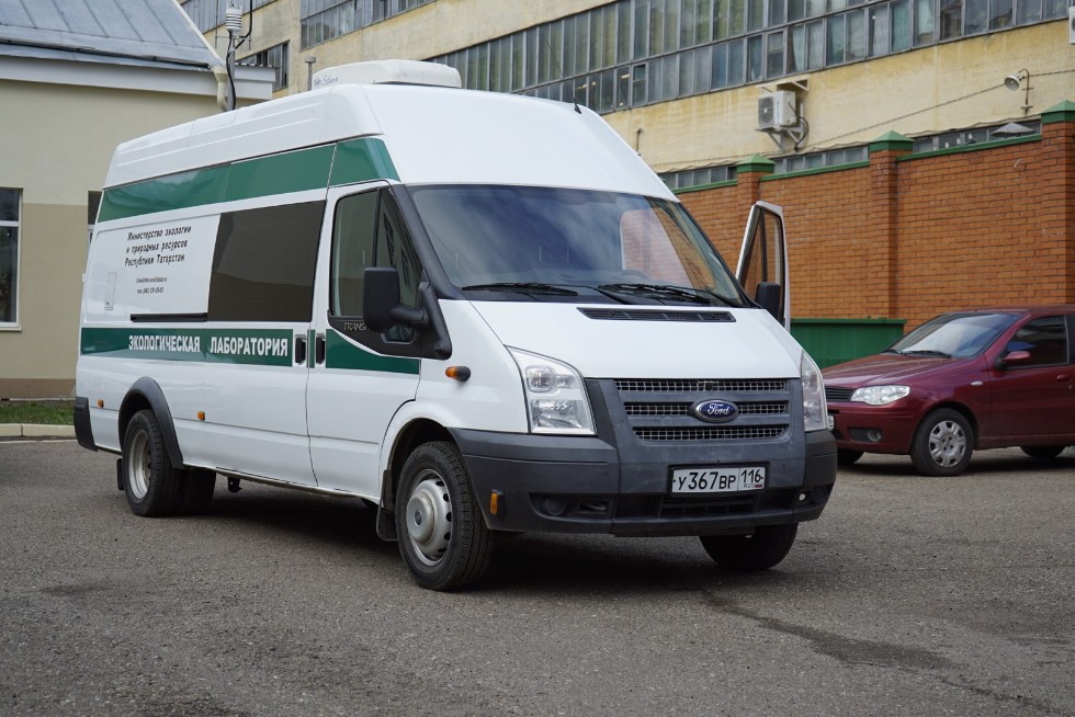 Minister of Ecology and Natural Resources of Tatarstan Alexander Shadrikov met with students Minister of Ecology and Natural Resources of Tatarstan Alexander Shadrikov met with students