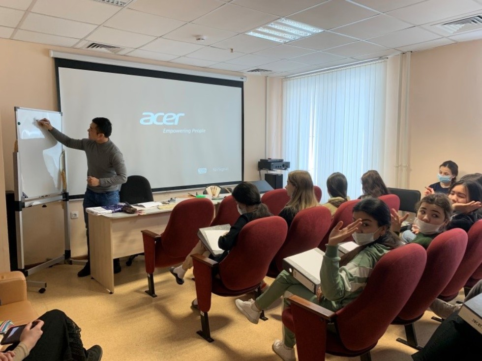 ������ �� ��������� �����������: ��������� � ����