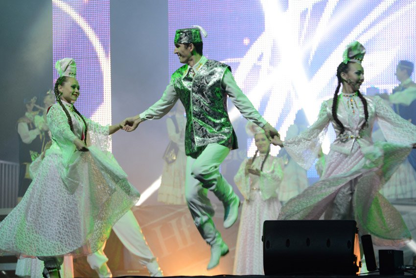 Президент РТ Рустам Минниханов: 'Химия ? это 'точка роста' для экономики республики' Президент РТ Рустам Минниханов: 'Химия ? это 'точка роста' для экономики республики'