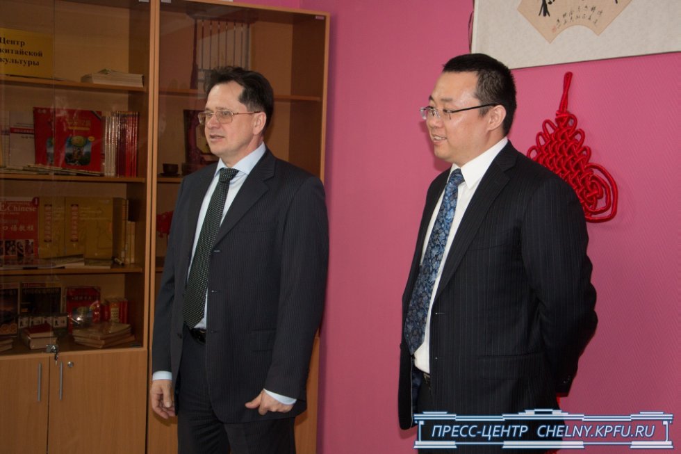 Крупнейший китайский производитель бытовой техники Haier открыл учебный центр на базе КФУ Крупнейший китайский производитель бытовой техники Haier открыл учебный центр на базе КФУ