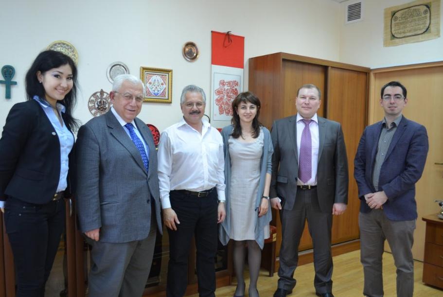 ����� ������ ������������ ���������� ������������ ������� �-�� ������ ���������� (������) � �������� �������������� � ������������� ��������� ���.