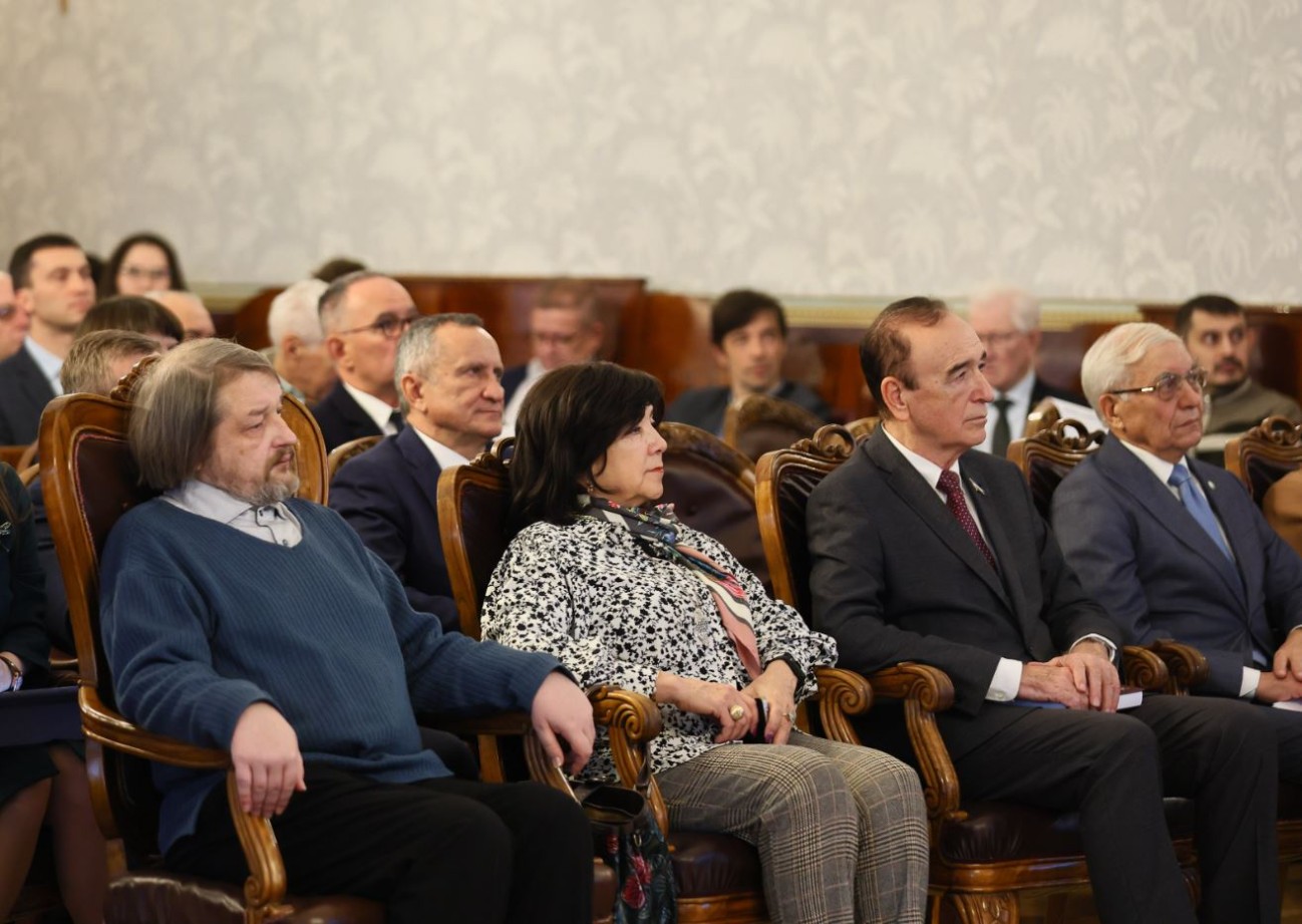 ������ ��� ����� �����: '������ ������ - ������������� ����, ��� ���������� �������������� ����� � ����� ������� ������� �����' ,������ � ������ ����� ������� ��������� ������������