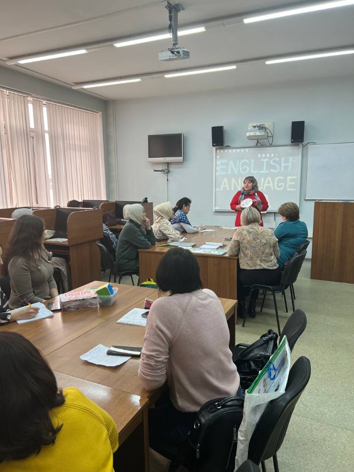 Прошли курсы повышения квалификации 'Формирование культурной языковой среды в условиях би- и полилингвизма в дошкольном образовательном учреждении' Прошли курсы повышения квалификации 'Формирование культурной языковой среды в условиях би- и полилингвизма в дошкольном образовательном учреждении'