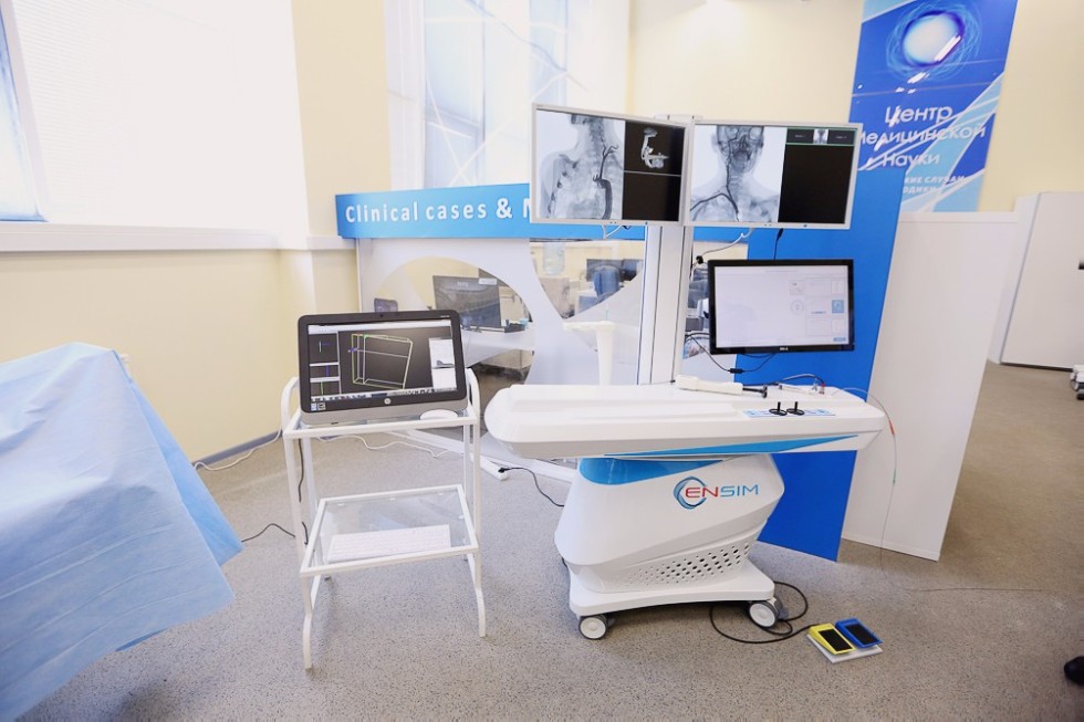 Делегация Правительства Российской Федерации и прибыла в Казанский университет с официальным визитом Делегация Правительства Российской Федерации и прибыла в Казанский университет с официальным визитом