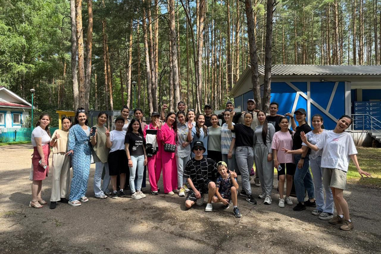 В 'Буревестнике' завершилась смена 'Этнолето' В 'Буревестнике' завершилась смена 'Этнолето'