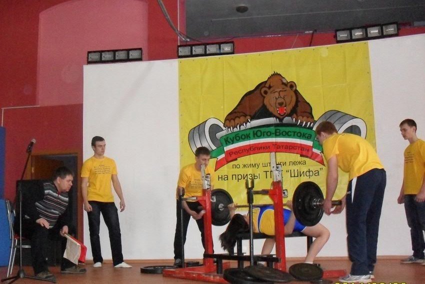 2 ������, 1 ������� � 1 ������ � ������� ����� �������������