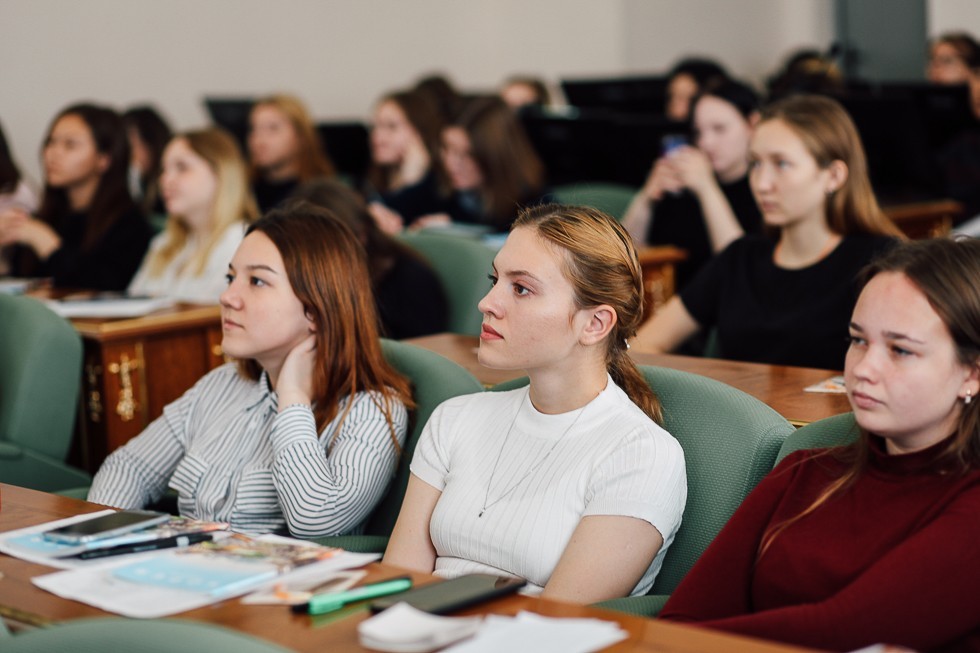 В ИМО торжественно открыли X Семинар по корееведению(фоторепортаж) В ИМО торжественно открыли X Семинар по корееведению(фоторепортаж)