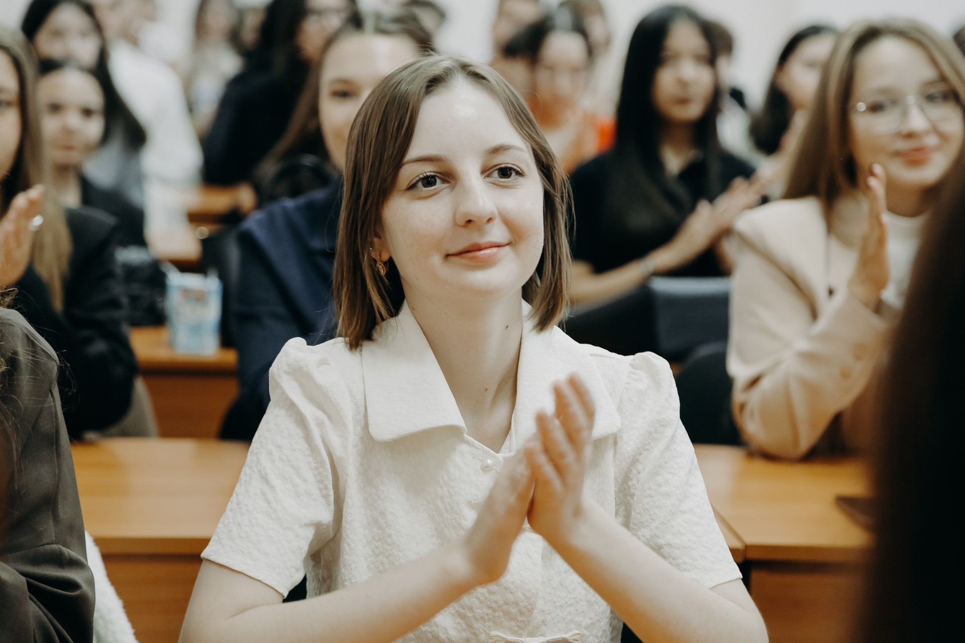 Открытая лекция Дмитрия Мартынова прошла в ИМОИиВ Открытая лекция Дмитрия Мартынова прошла в ИМОИиВ