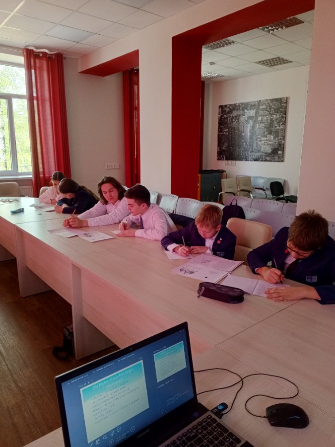 ������������ ������� �� �������� � ��������� �� ������� ���� ��� ���������� 'VI ���������� ��������������� ��������'