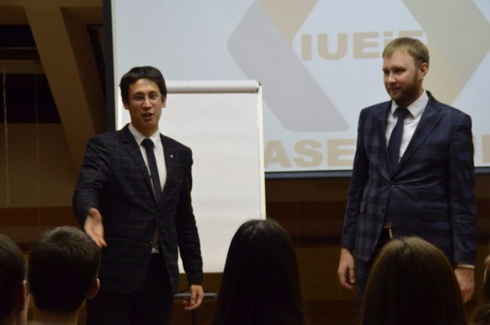 17 ������� ��� ��������� ����� ������ ������-����� �� ���� '�������� �������� � �������'.