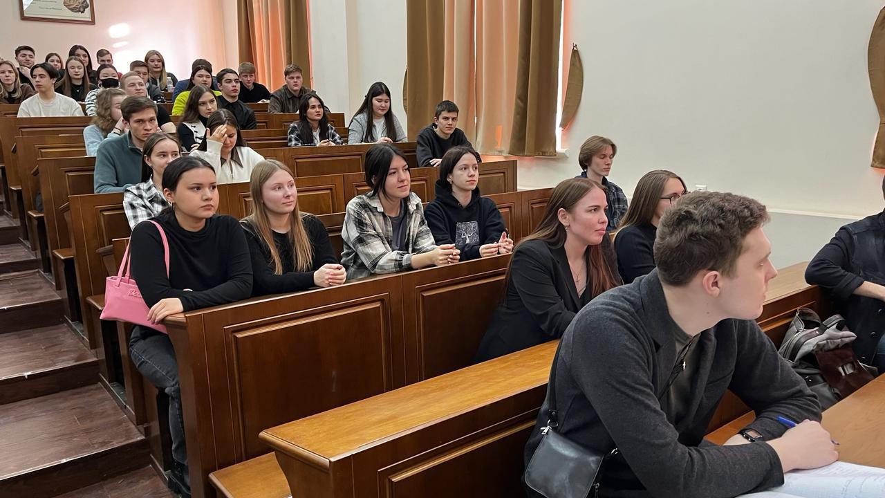 Бинарная лекция старшего помощника прокурора Вахитовского района г. Казани, младшего советника юстиции Т.Н. Масловой Бинарная лекция старшего помощника прокурора Вахитовского района г. Казани, младшего советника юстиции Т.Н. Масловой