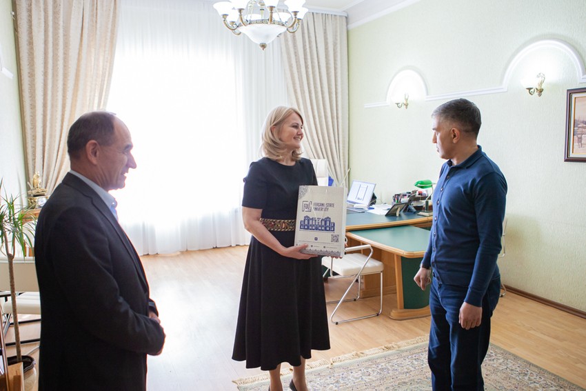 Преподаватели ФерГУ повышают квалификацию в Елабужском институте КФУ Преподаватели ФерГУ повышают квалификацию в Елабужском институте КФУ