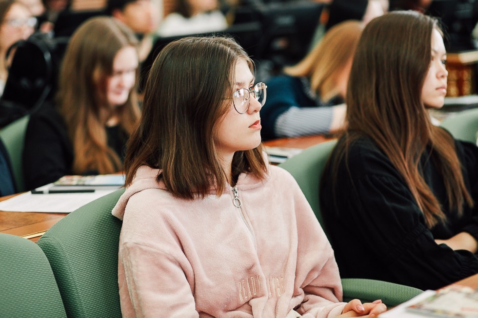 В ИМО торжественно открыли X Семинар по корееведению(фоторепортаж) В ИМО торжественно открыли X Семинар по корееведению(фоторепортаж)