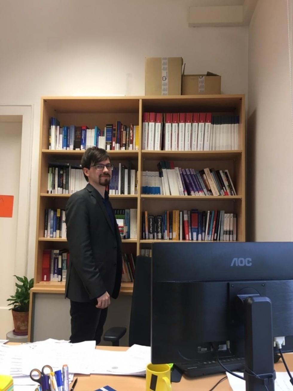 ���������� ������������ ���������� ��� ������ ������� � ������-����������������� ���������� � ���� (University of Vienna, Postgraduate Center, Master of Arts in Human Right)