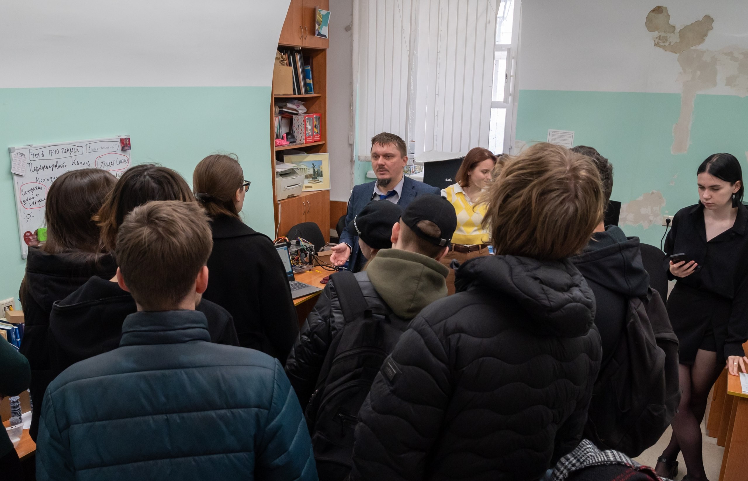 ���� �������� ������ � ��������� ���������� � �������� ��. �.�. ������������ ���