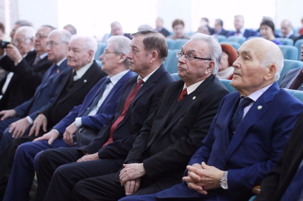 Rector Ilshat Gafurov and University Employees Receive New Ranks from Tatarstan Academy of Sciences