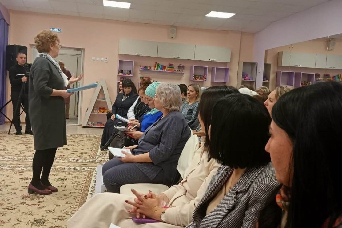 Преподаватели Елабужского института выступили на республиканском семинаре по вопросам наставничества Преподаватели Елабужского института выступили на республиканском семинаре по вопросам наставничества