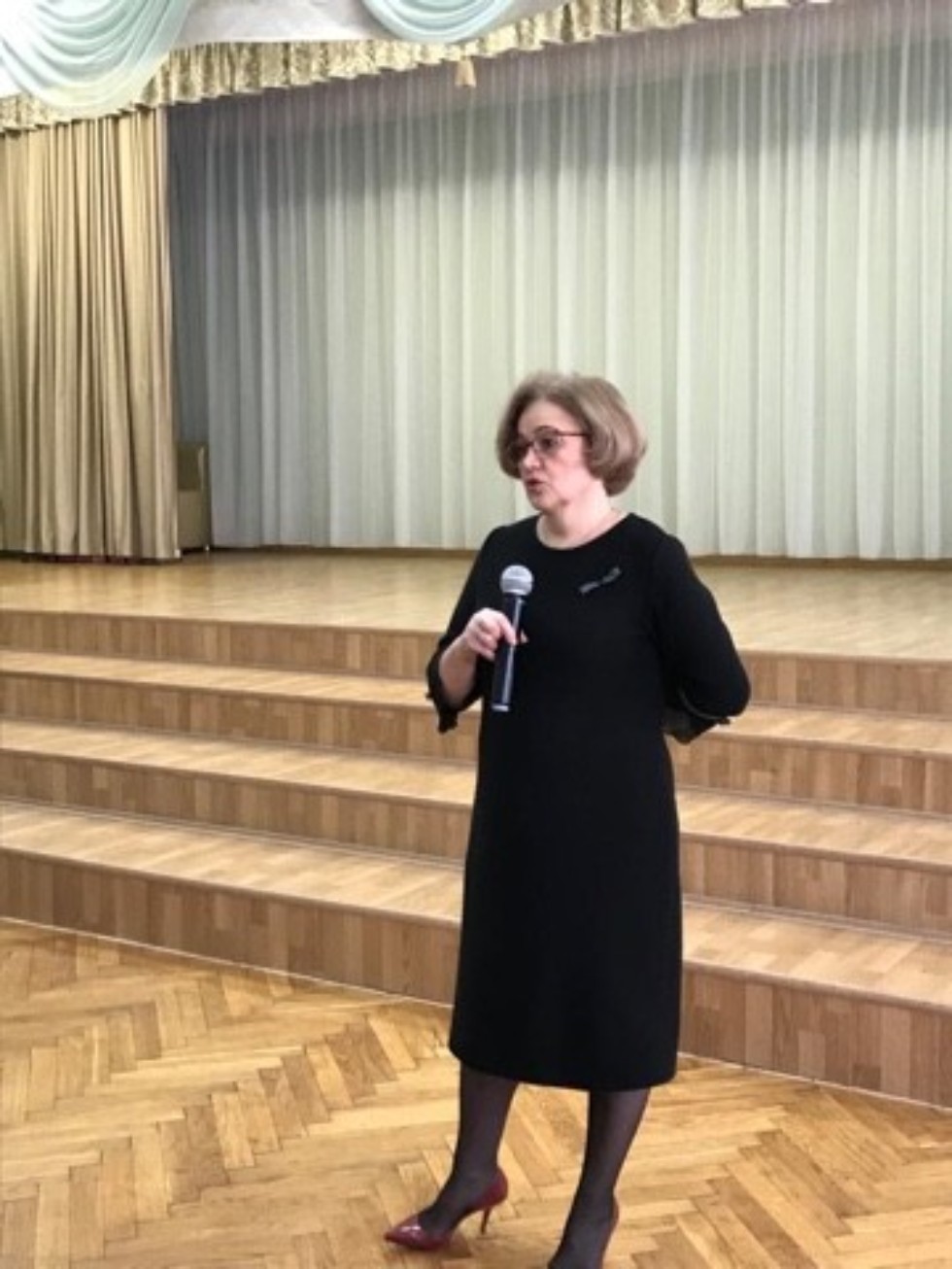 Ведущие актеры Казанского ТЮЗа на закрытии XVII Всероссийской научно-практической конференции 'Литературоведение и эстетика в XXI веке ('Татьянин день')' Ведущие актеры Казанского ТЮЗа на закрытии XVII Всероссийской научно-практической конференции 'Литературоведение и эстетика в XXI веке ('Татьянин день')'