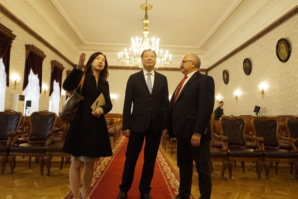 Mayor of Shanghai Ying Yong visited Kazan Federal University