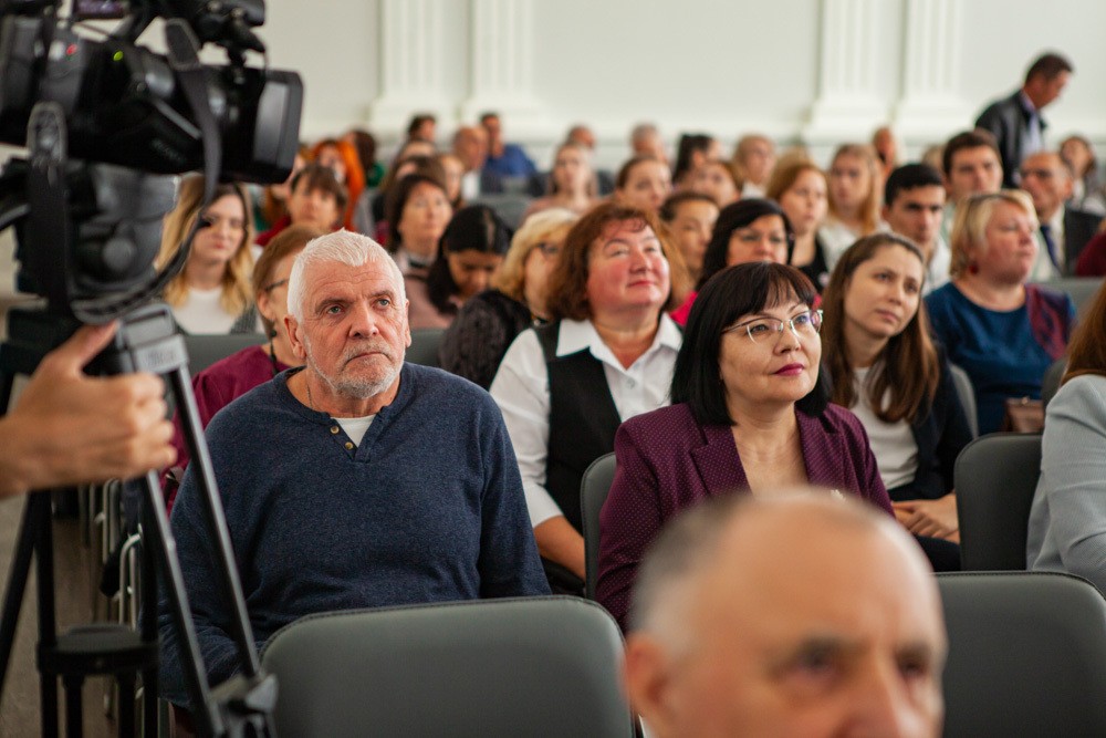 IX ������������ ������: ������� (����)