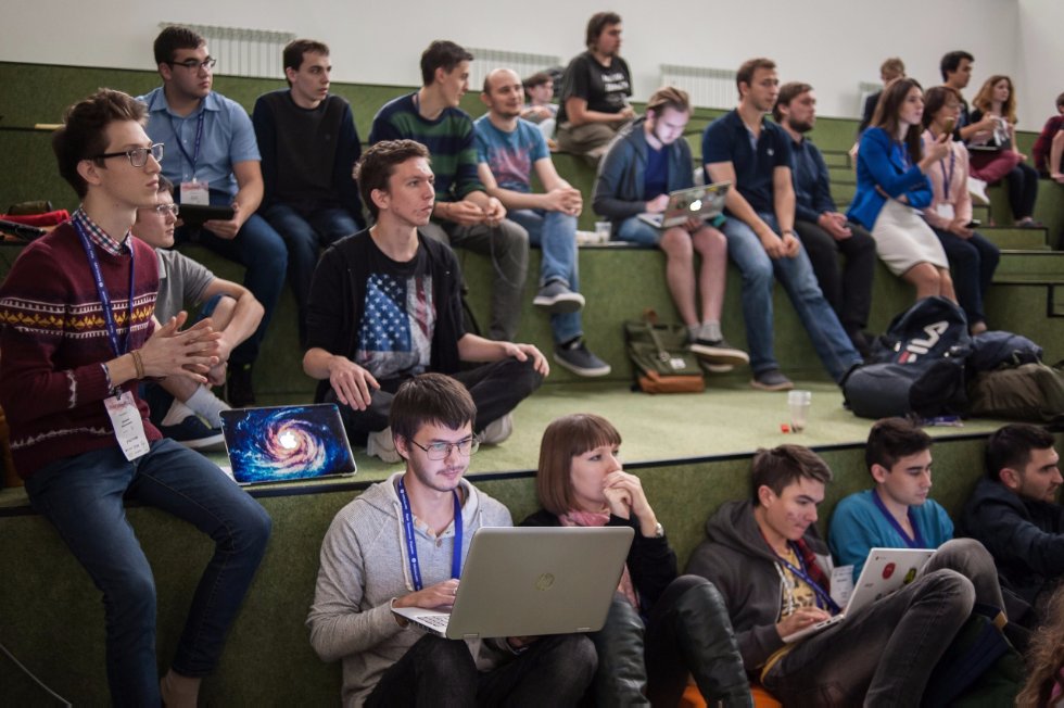 Первокурсники Высшей школы ИТИС КФУ стали одними из победителей Хакатона по нейроинтерфейсам и нейросетям Heurohack 3.0! Первокурсники Высшей школы ИТИС КФУ стали одними из победителей Хакатона по нейроинтерфейсам и нейросетям Heurohack 3.0!