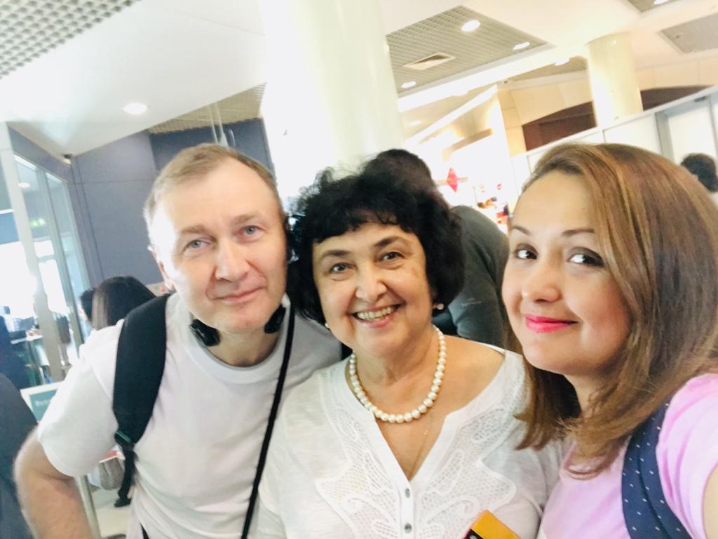 Наше признание в любви Розе Алексеевне Наше признание в любви Розе Алексеевне