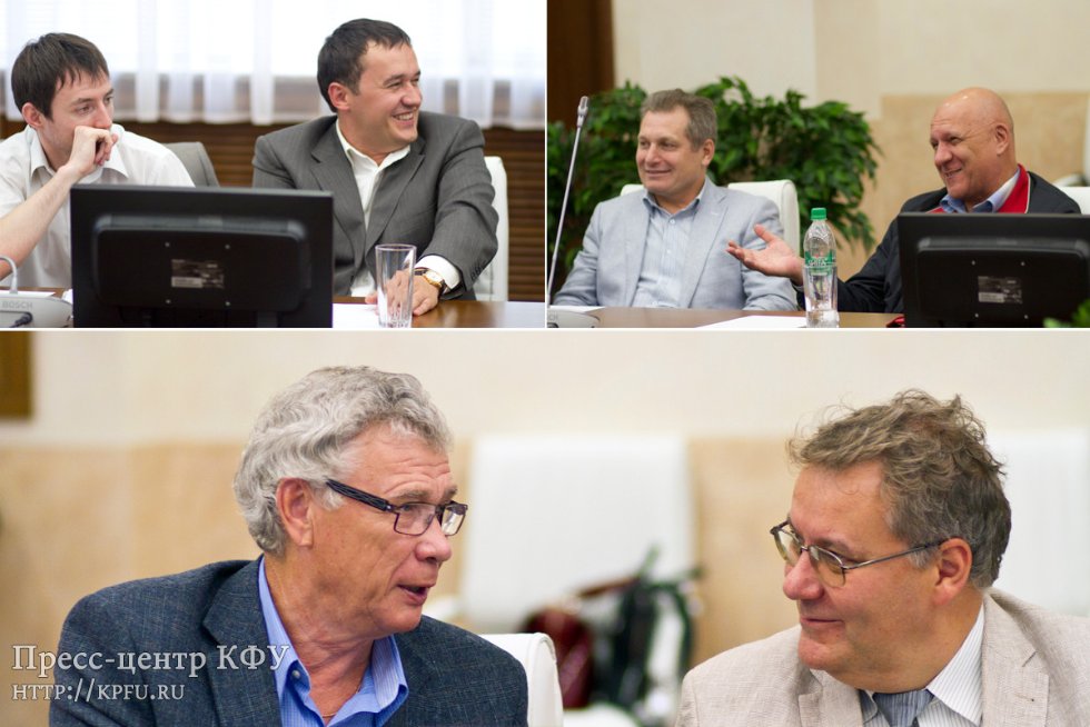 Александр Повалко ознакомился с ходом подготовки дорожной карты повышения конкурентоспособности КФУ Александр Повалко ознакомился с ходом подготовки дорожной карты повышения конкурентоспособности КФУ