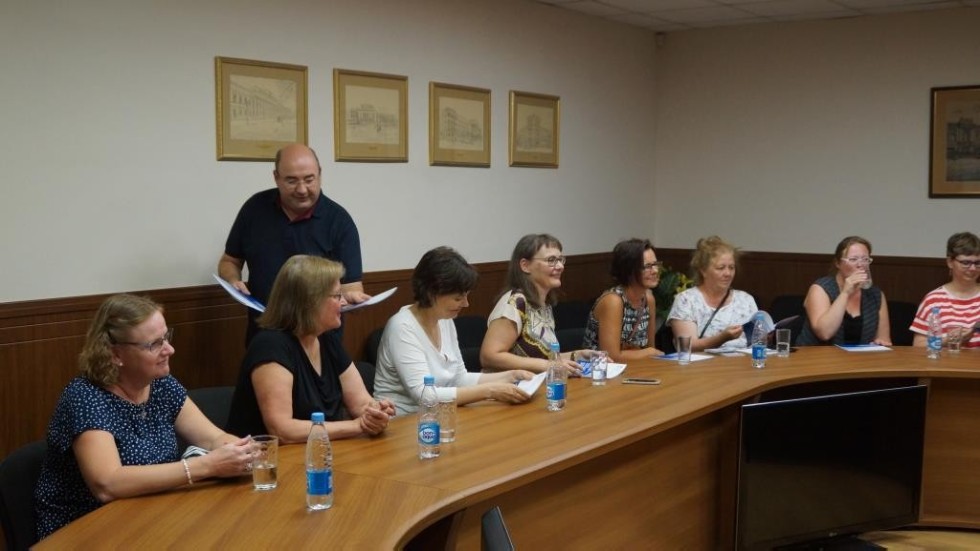 ������������� �� ��������� �� ��������� ������������ � ���� ���