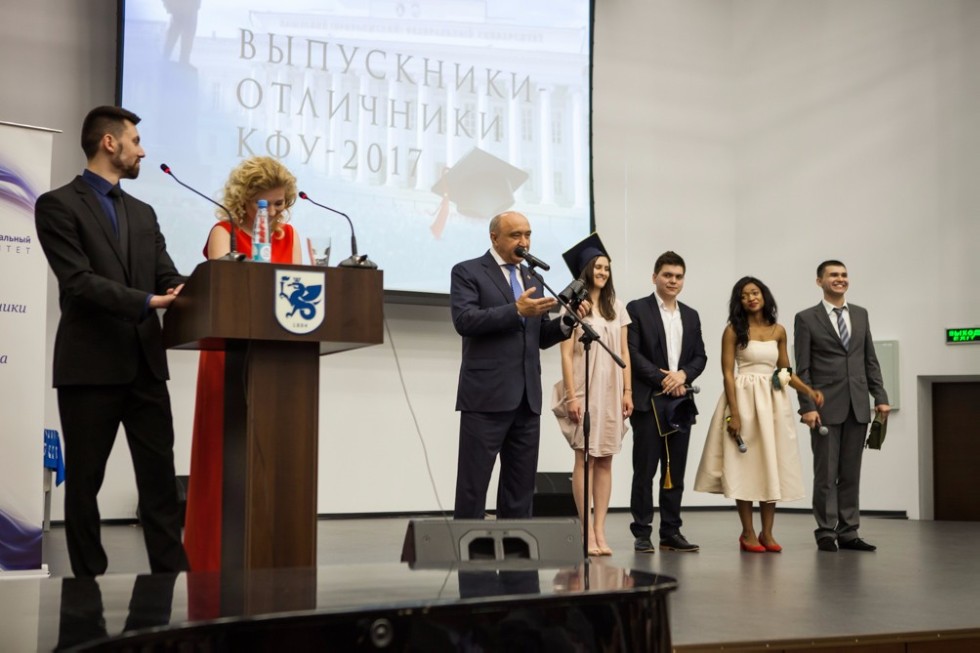 Graduates of  Elabuga Institute of KFU: 