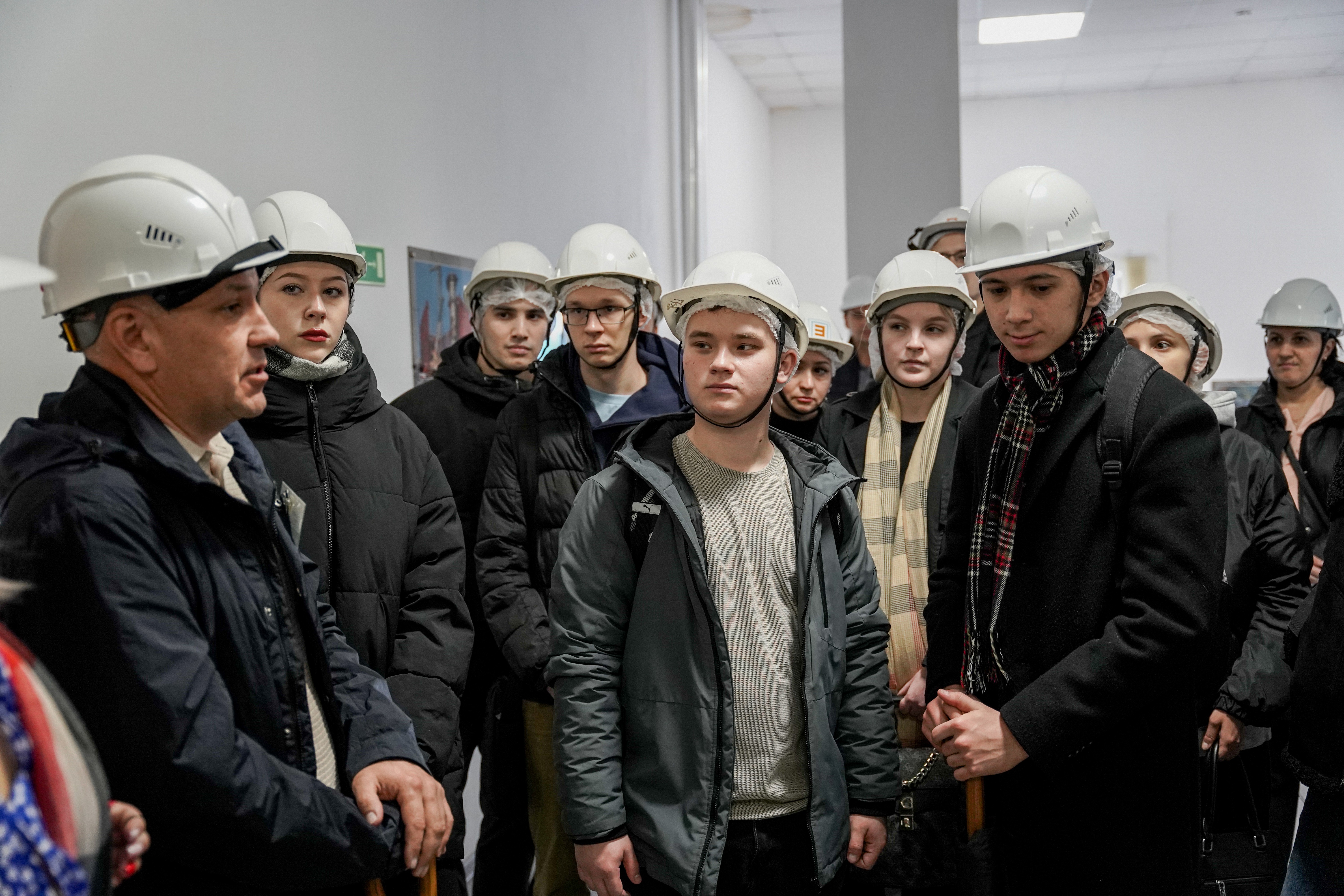 �������� 1-�� ����� ������� ������������������ ��������� �������������� ����������, ������������� � ��������� ��������� ��� �������� ��������� ���-1