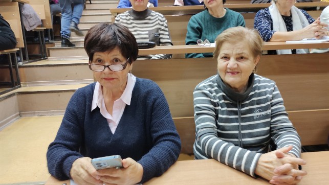 Слушатели Университета третьего возраста с большим интересом посещают лекции по истории Казани Слушатели Университета третьего возраста с большим интересом посещают лекции по истории Казани