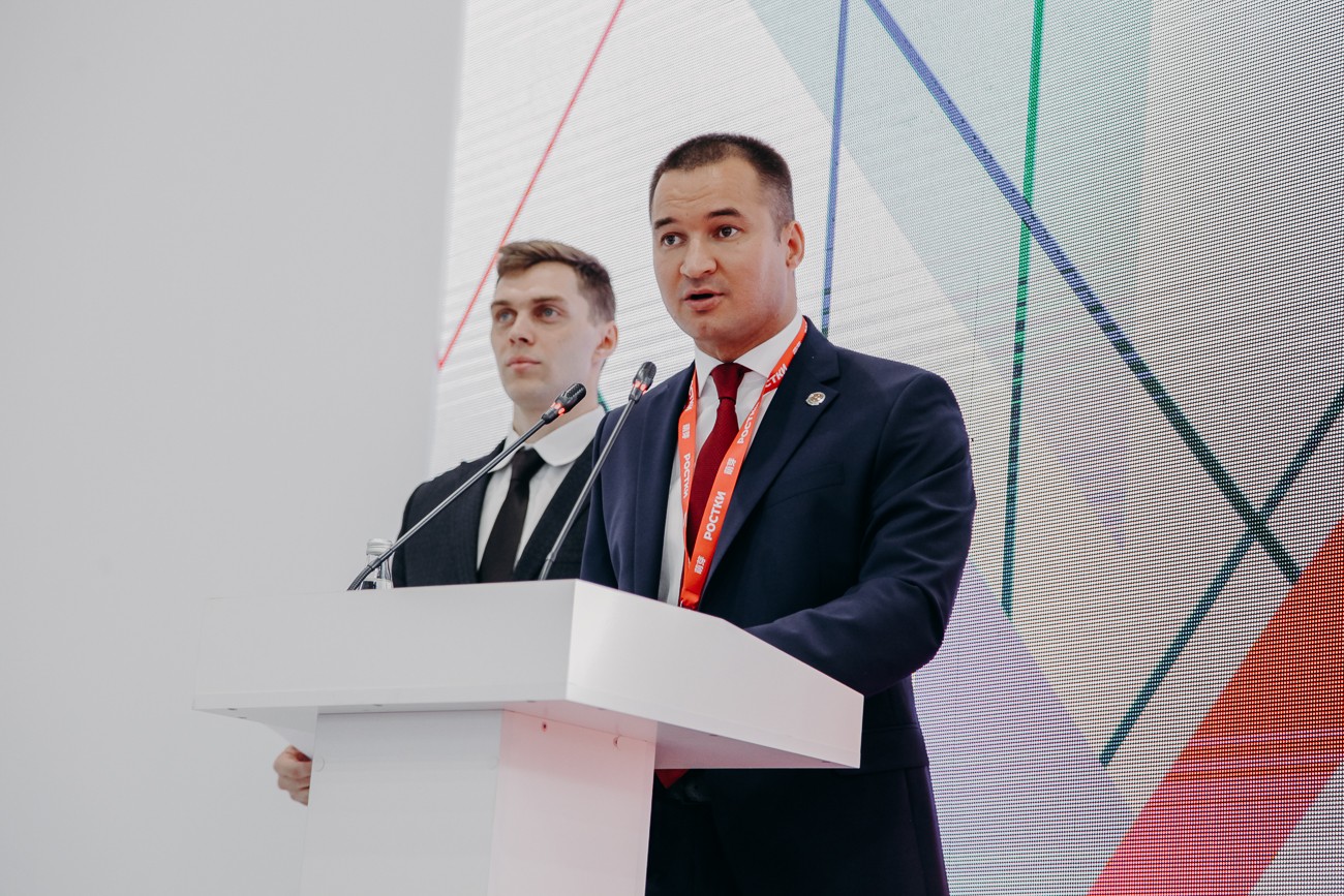 ��� ��������� ������� � ������ '������: ������ � ����� ? �������������� ��������������'.