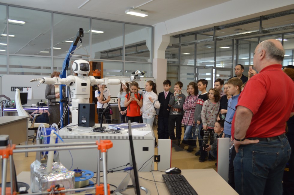 ����������� 4 ������ �������� �19 �������� ���������� �������� � ���������-������������ ������ ���