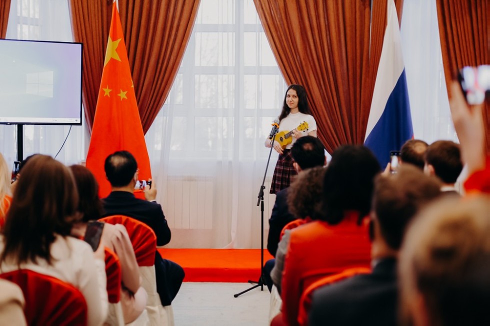 ���� ���������� ����� ������������� � ����������� ����������� ���